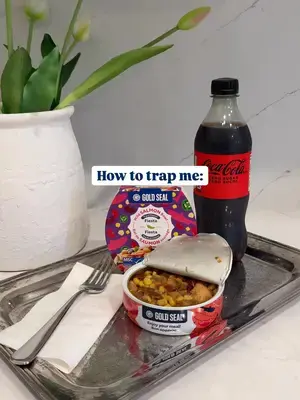 We know you would fall for this too 🐟 🤭 #goldsealcanada #mackerel #humour #viral #fyp